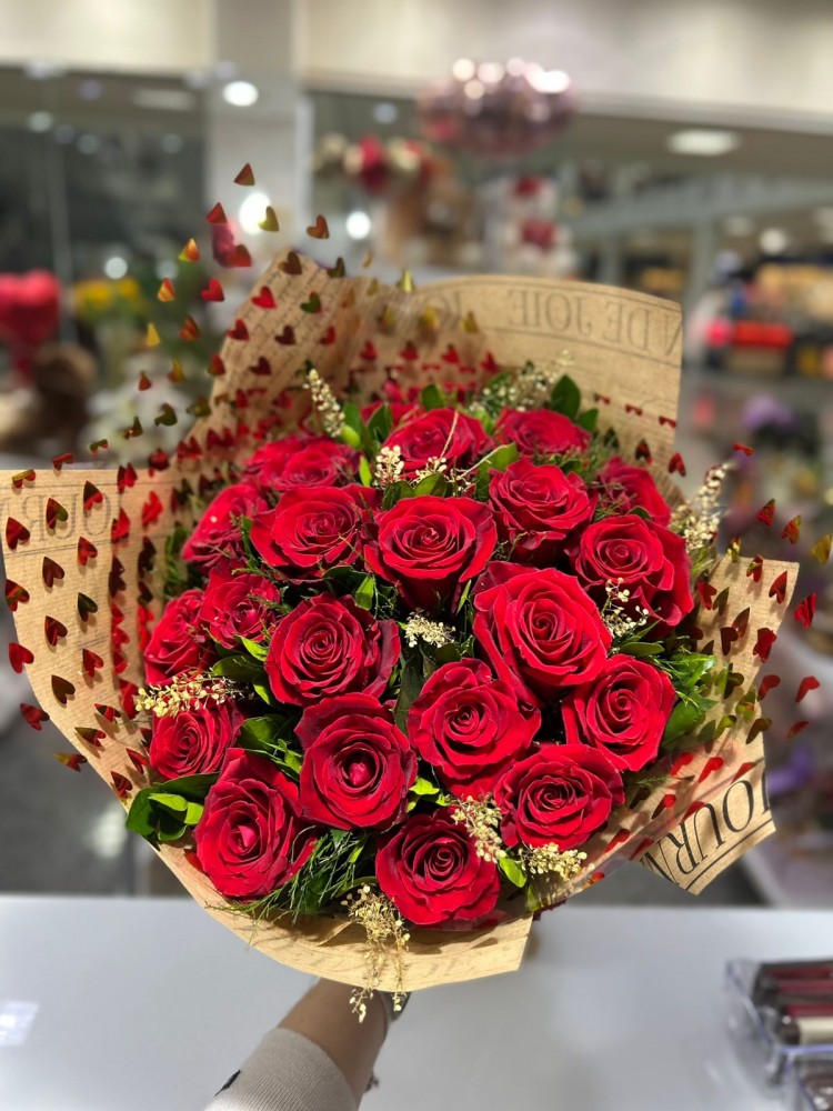 Buquê com 24 Rosas Tradicional 