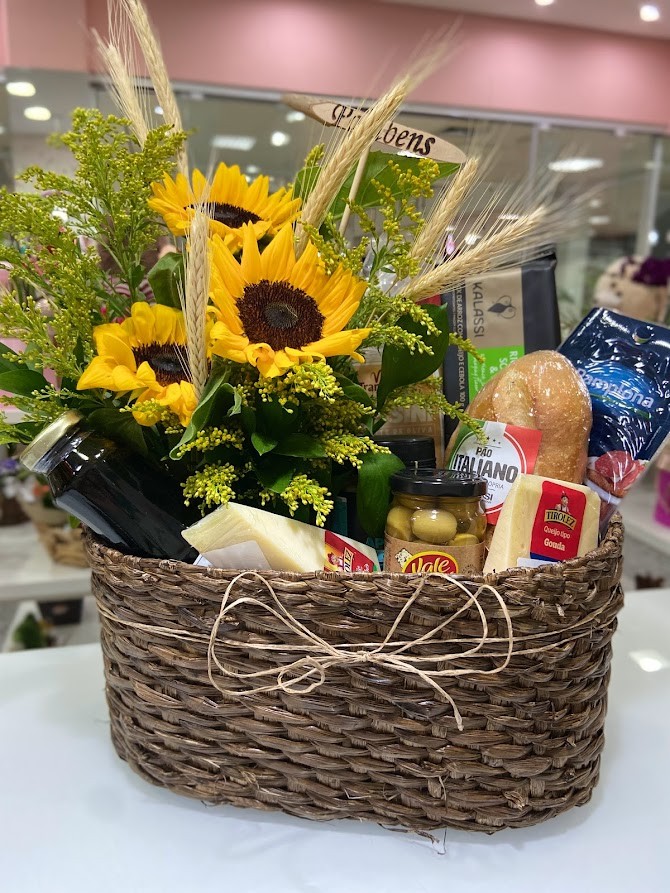 Cesta - Frios e Suco de Uva Integral G