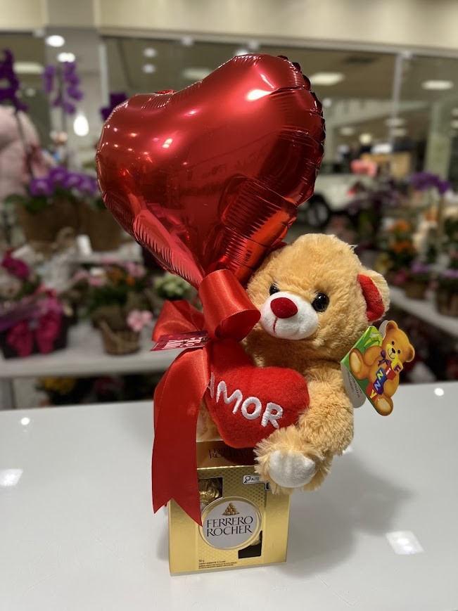 Combo: Ursinho, Balão e Chocolates 